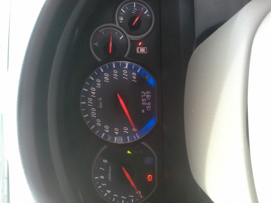 2005 Mitsubishi Space Wagon 2.4 GLS MIVEC รถมือเดียว ต่อรองได้ 2005 Mitsubishi Space Wagon 2.4 GLS MIVEC รถมือเดียว ต่อรองได้