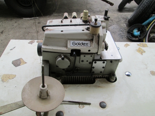 จักรพ้งจักรเพ้ง   ครับสภาพตามรูปเลยครับ  ขายลูกเปิดเทอมอะ