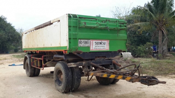 ขายลูกพ่วงดั้ม2เพลาอู่หน้าพระลานปี2548พื้นใหม่หนา 6 มิล