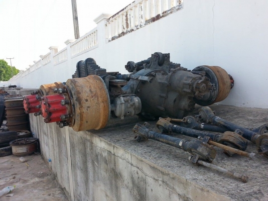 ขายชุดเฟืองท้าย360 สภาพดีพร้อมใช้งาน สนใจโทร 090-8588220คุณนะ 093-3258446คุณบิวตี้ ID:narong498 หรือ www.truck.in.th/498 หรือเพจFacebook ณรงค์ ซื้อขายรถมือสอง (เว็บไซต์ส่วนตัว)