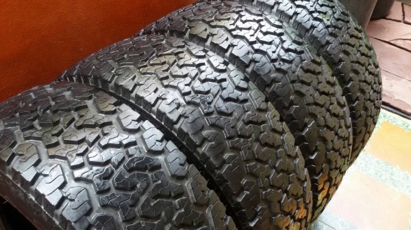 ยาง maxxis 980 at 265/65/17 ปี 13 ยาง maxxis 980 at 265/65/17 ปี 13