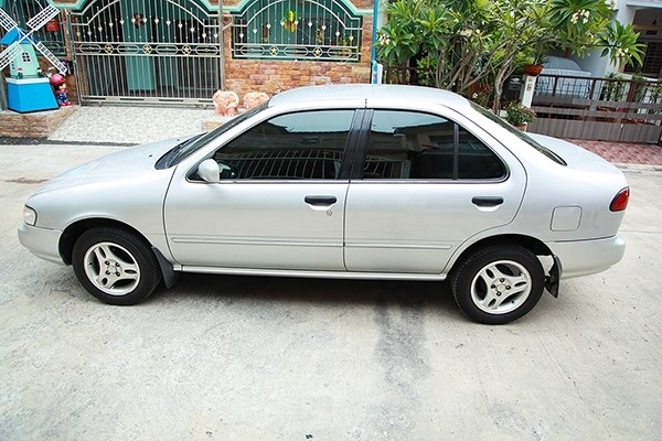NISSAN, SUNNY 1.6 ตัวTOP ปี 97 สภาพนี้หาที่ไหนไม่ได้เเล้วค่ะ