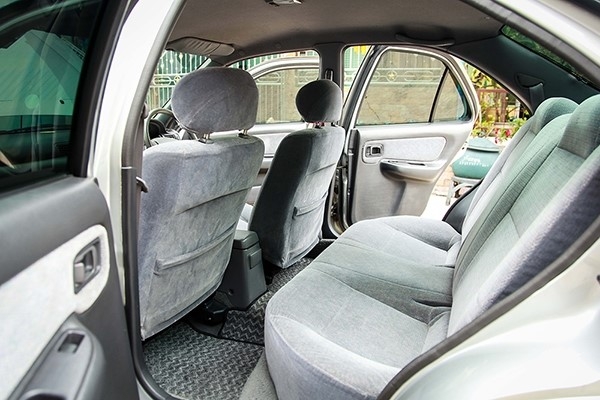 NISSAN, SUNNY 1.6 ตัวTOP ปี 97 สภาพนี้หาที่ไหนไม่ได้เเล้วค่ะ