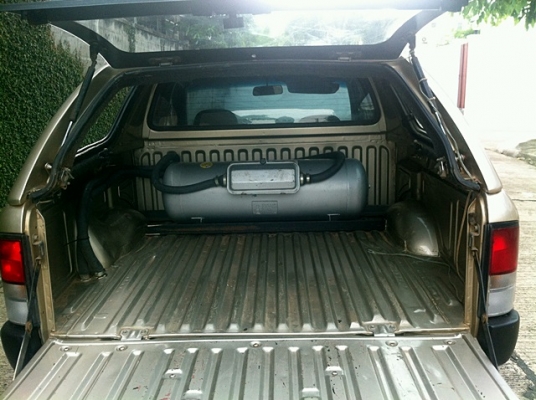 NISSAN NV WING ROAD พ.พาวเวอร์ หลังคาแครี่บอย แอร์เย็นไช้ใด้2ระบบแม็ก15