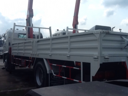 6 ล้อกะบะคอกเตี้ยเพลาเดียวติดเครน 5 ตัน 3 ปลอก HINO รุ่น เมก้า เครื่องยนต์ 212 แรงม้า