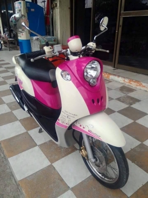 Yamaha Fino ปี 2556 ลาย Fashion รถสวยใสน่ารัก ขับดีมาก พร้อมใช้