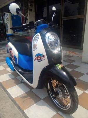 All New Honda Scoopy i ปี 2557 สีน้ำเงิน ขาว ลาย Monkey DO รถสวยวิ๊งนางฟ้า รุ่นใหม่ล่าสุด