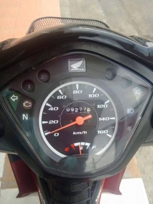 Honda Wave 110 i ปี 2555 รถอย่างสวย สภาพดี คงทน ประหยัดน้ำมัน