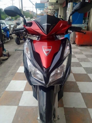 Honda Click 125 i สีดำแดง ลาย tune up รถสวยจริง สภาพดีมากๆ รุ่นใหม่ล่าสุด