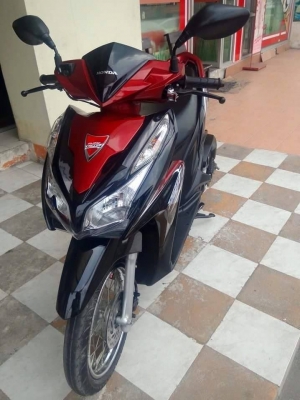 Honda Click 125 i สีดำแดง ลาย tune up รถสวยจริง สภาพดีมากๆ รุ่นใหม่ล่าสุด