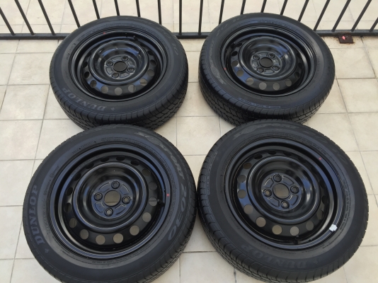 ล้อกะทะพร้อมยาง ขอบ15 185/60R15 ยางดอกดี สภาพดี ล้อกะทะพร้อมยาง ขอบ15 185/60R15 ยางดอกดี สภาพดี