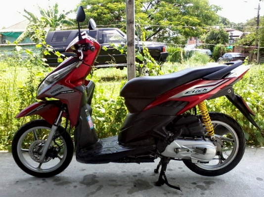 ขายClick110i หัวฉีด ปี52 ล้อแม็ก รถเครื่องเดิมๆสภาพดี