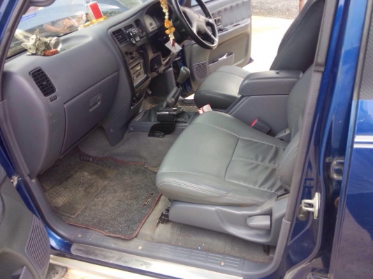 4WD ปี02 เครื่องดีD4D2.5 คัชชีสวย และมีรถราคาถูกๆราคาส่ง. ราคาพ่อค้า. เชิญชมรายละเอืยด.http://www.rodban.net/ 4WD ปี02 เครื่องดีD4D2.5 คัชชีสวย และมีรถราคาถูกๆราคาส่ง. ราคาพ่อค้า. เชิญชมรายละเอืยด.http://www.rodban.net/