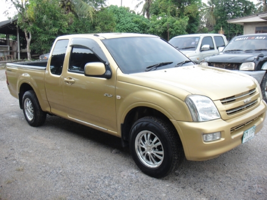 SLX 2.5 ปี03 =225000 ฿ เครื่องดี คัชชีสวย คานหน้าเดิม และมีรถราคาถูกๆราคาส่ง ราคาพ่อค้า เชิญชมรายละเอืยด http://www.rodban.net/