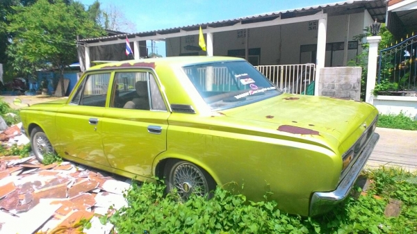 ขายรถโตโยต้า crown RS50