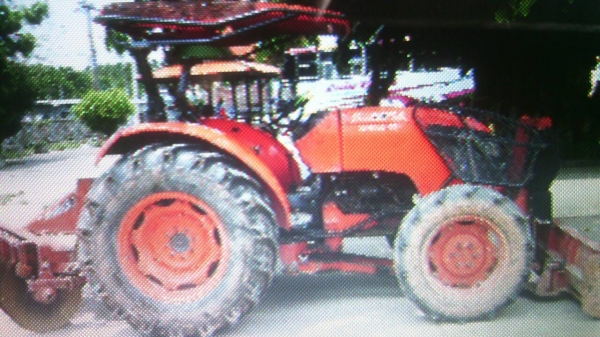 ขายรถคูโบต้าM60แรงพร้อมไช้งานรถเดิมๆมีผาน1อ้นไบมีด1อันรถอยู่วังบัว คลองขลุง กำแพงเพชร ราคา455000สนใจสอบุถามได้ที่081 3655997 อ๋าพร  พาเจริญ  ราคาต่อรองได้อีกนะครับ