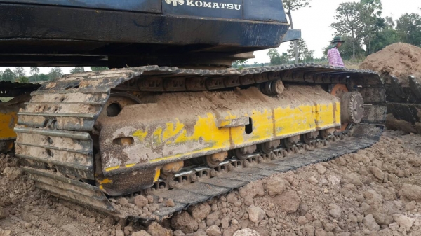 ขายแมคโคร120-5โคมัสสุ สภาพเก่านอก พร้อมใช้ เอกสารอินวอยน์ 0857698049