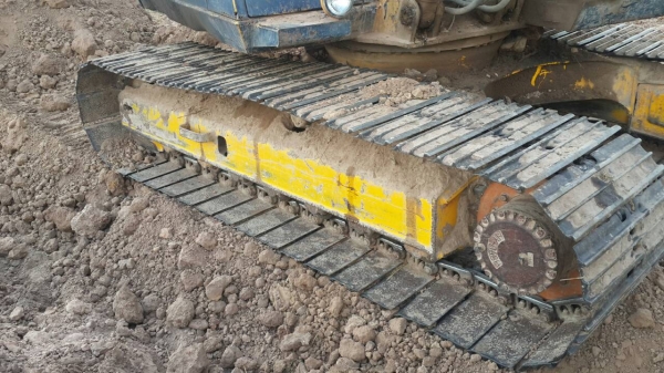 ขายแมคโคร120-5โคมัสสุ สภาพเก่านอก พร้อมใช้ เอกสารอินวอยน์ 0857698049