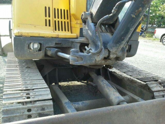 ขายแมคโฮVOLVO EC55 excavatorและ kumatsu D50 2 คัน 550,000 บาท