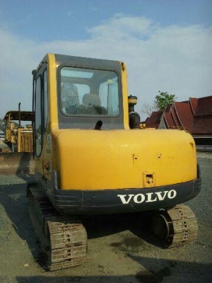 ขายแมคโฮVOLVO EC55 excavatorและ kumatsu D50 2 คัน 550,000 บาท