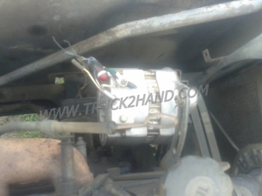 รถแบคโฮ HITACHI