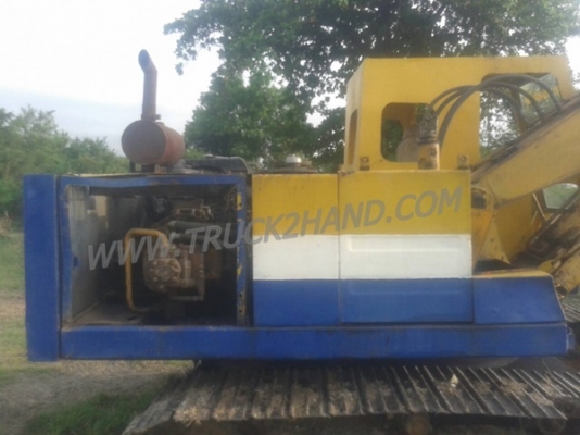 รถแบคโฮ HITACHI