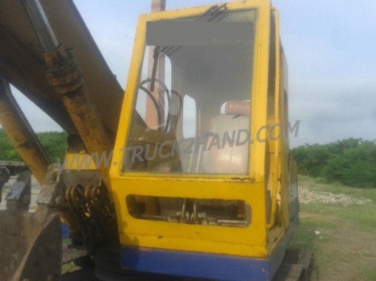 รถแบคโฮ HITACHI