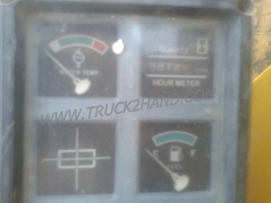 รถแบคโฮ HITACHI