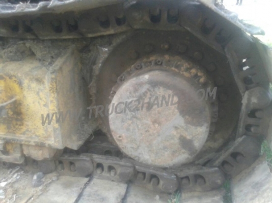 รถแบคโฮ HITACHI