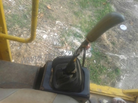 รถแบคโฮ HITACHI