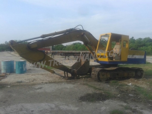 รถแบคโฮ HITACHI