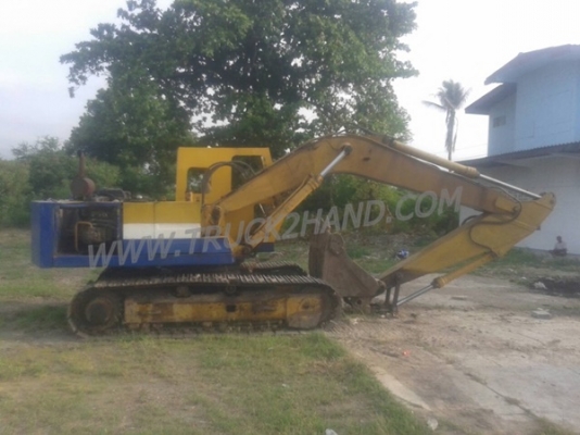 รถแบคโฮ HITACHI