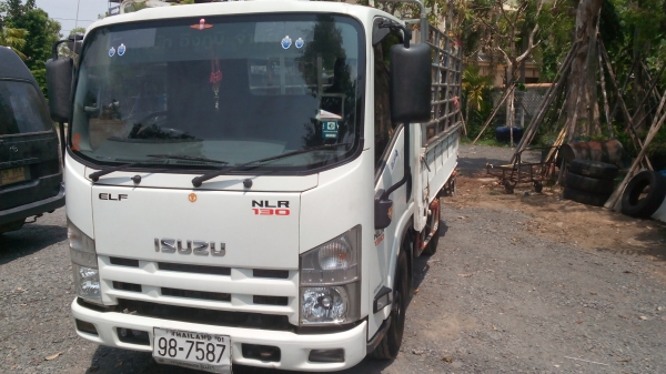 ขายรถบรรทุกสี่ล้อ ISUZU ELF 130