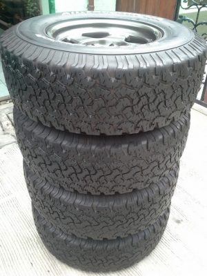 Max + BF All 265/75/16 ปี11 สวยๆ 1ชุด