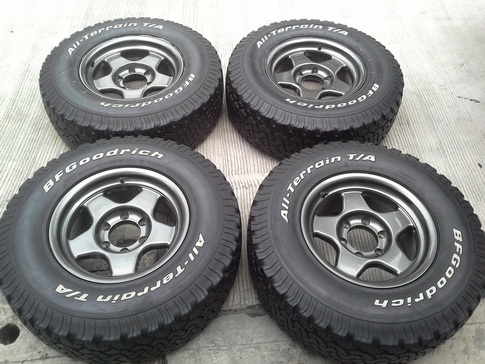 Max + BF All 265/75/16 ปี11 สวยๆ 1ชุด