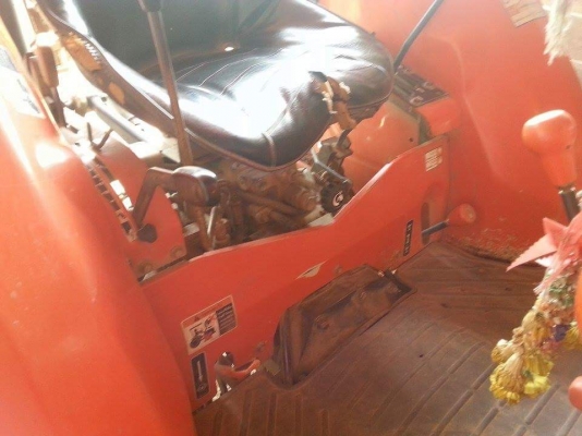 ขาย  L4508. รถสวยพร้อมใช้  แถมอุปกรณ์ 2 ชิ้น ผานดันหน้าและ ผานพรวน