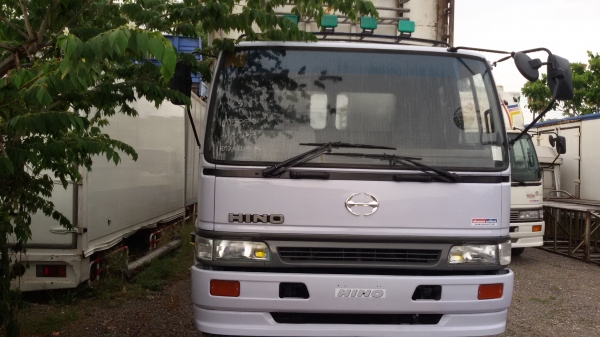 ขายรถ 6 ล้อใหญ่ HINO สิงไฮเทคFF3H195แรงม้า สภาพสวยเดิม เครื่องดี คัชชีสวย ยาว 6.50 รถห้างแท้ พร้อมใช้งานเลยครับ ม ขายรถ 6 ล้อใหญ่ HINO สิงไฮเทคFF3H195แรงม้า สภาพสวยเดิม เครื่องดี คัชชีสวย ยาว 6.50 รถห้างแท้ พร้อมใช้งานเลยครับ ม