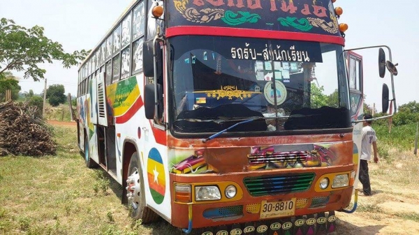 รถบัส ยาว 12 เมตร 48 ที่นั่ง เครื่องนิสสัน รถพัดลม ทะเบียนพร้อมโอน รถบัส ยาว 12 เมตร 48 ที่นั่ง เครื่องนิสสัน รถพัดลม ทะเบียนพร้อมโอน