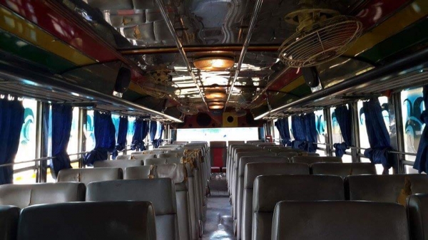 รถบัส ยาว 12 เมตร 48 ที่นั่ง เครื่องนิสสัน รถพัดลม ทะเบียนพร้อมโอน รถบัส ยาว 12 เมตร 48 ที่นั่ง เครื่องนิสสัน รถพัดลม ทะเบียนพร้อมโอน