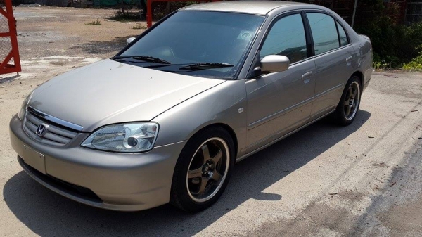 ขาย Honda Civic Dimention ปี 46 เกียร์ออโต้ ตัว Top ราคา 185,000 บาท ++++++++++ ขาย Honda Civic Dimention ปี 46 เกียร์ออโต้ ตัว Top ราคา 185,000 บาท ++++++++++