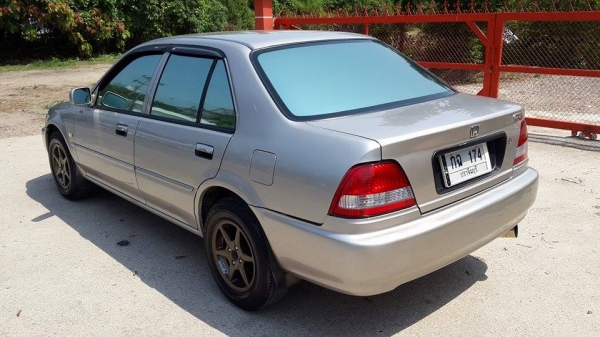 ขาย Honda city type z ปี 44 สีบรอนซ์ทองสวยๆ ราคา 108,000 บาท ขาย Honda city type z ปี 44 สีบรอนซ์ทองสวยๆ ราคา 108,000 บาท