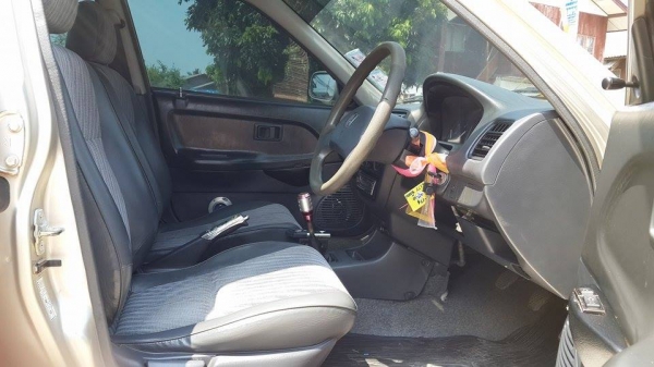 ขาย Honda city type z ปี 44 สีบรอนซ์ทองสวยๆ ราคา 108,000 บาท ขาย Honda city type z ปี 44 สีบรอนซ์ทองสวยๆ ราคา 108,000 บาท