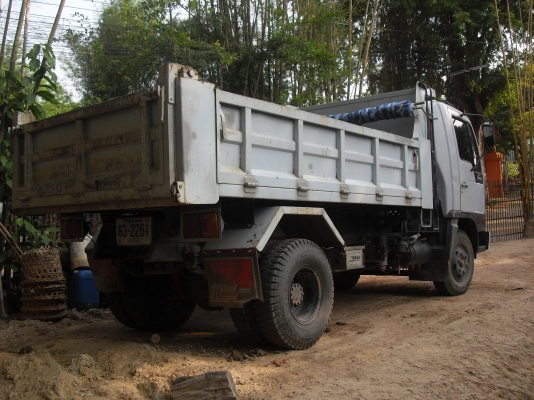 ขายรถดั้ม ขายรถดั้ม