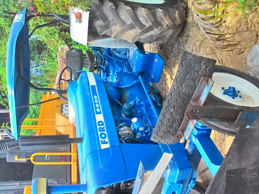 รถไถฟอร์ด