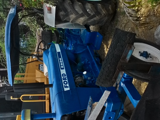 รถไถฟอร์ด