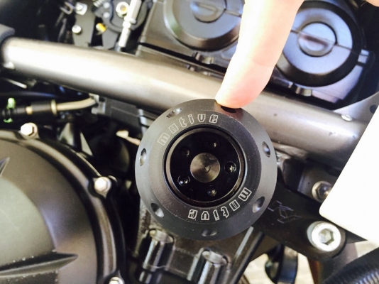 ขายค่ะ kawasaki ER6N 650 cc ปี 2009 มีเล่มทะเบียนถูกต้องคะ พร้อมโอน