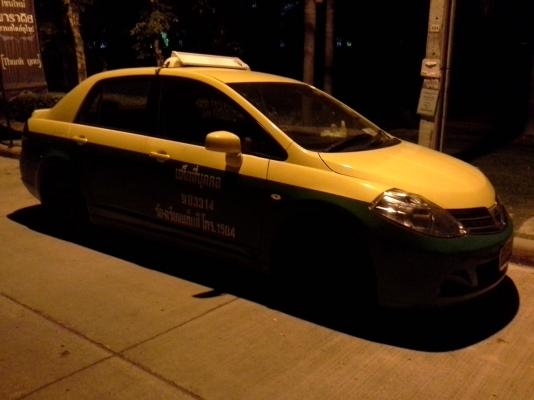 ขาย นิสสัน ทีด้า เขียว -เหลือง วิ่งได้ 6 ปี