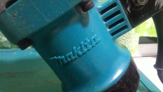 เครื่องสกัดคอนกรีต makita hm 0810 (แท้) สภาพดีพร้อมใช้งานครับ