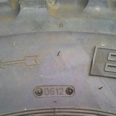 ขายตะขาบ Simex 35 x 11.5 R16