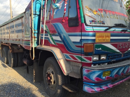 ขายรถบรรทุกมือสอง คุณภาพเยี่ยม สภาพดีทุกคัน